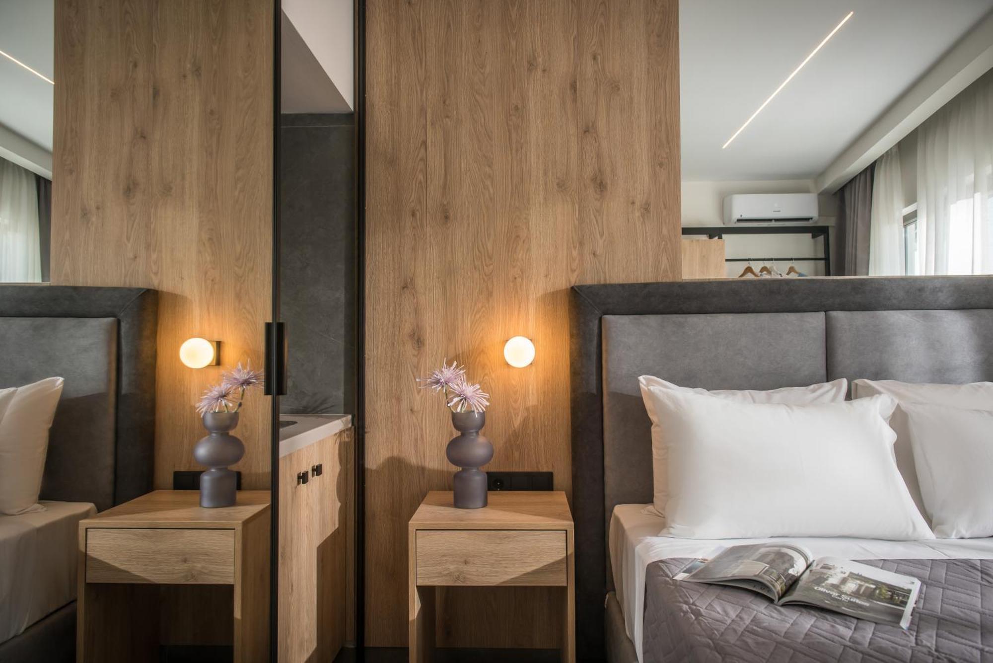 King'S Blue , Superior Downtown Loft , No Lift Apartamento Iráclio Exterior foto